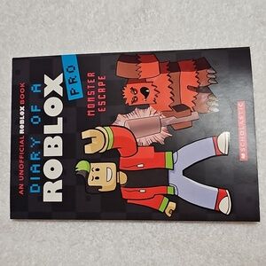 Diary of a Roblox Pro #1: Monster Escape Paperback Book Used